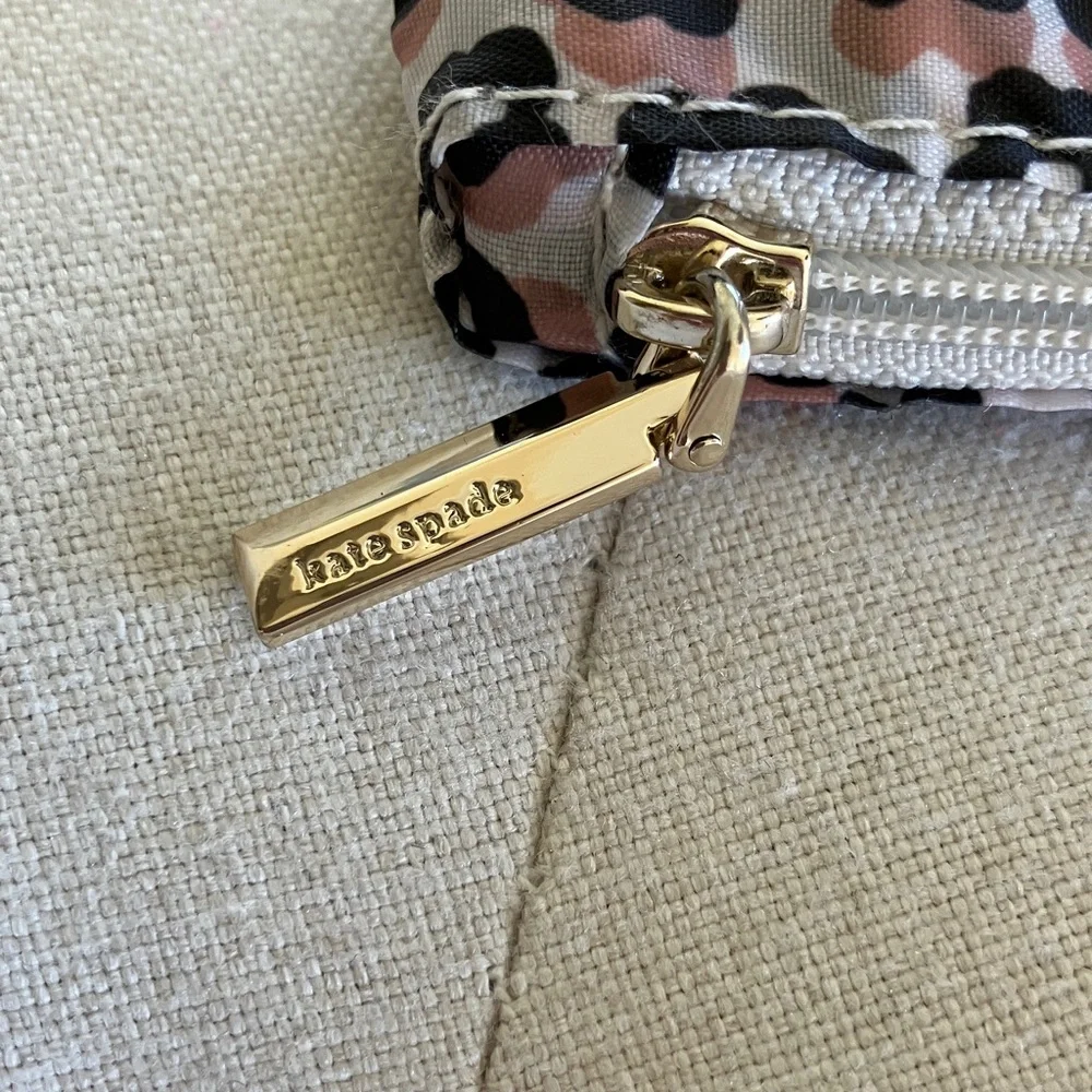 Kate Spade New York Flair Floral Reusable Shopping Tote - Picture 4 of 4